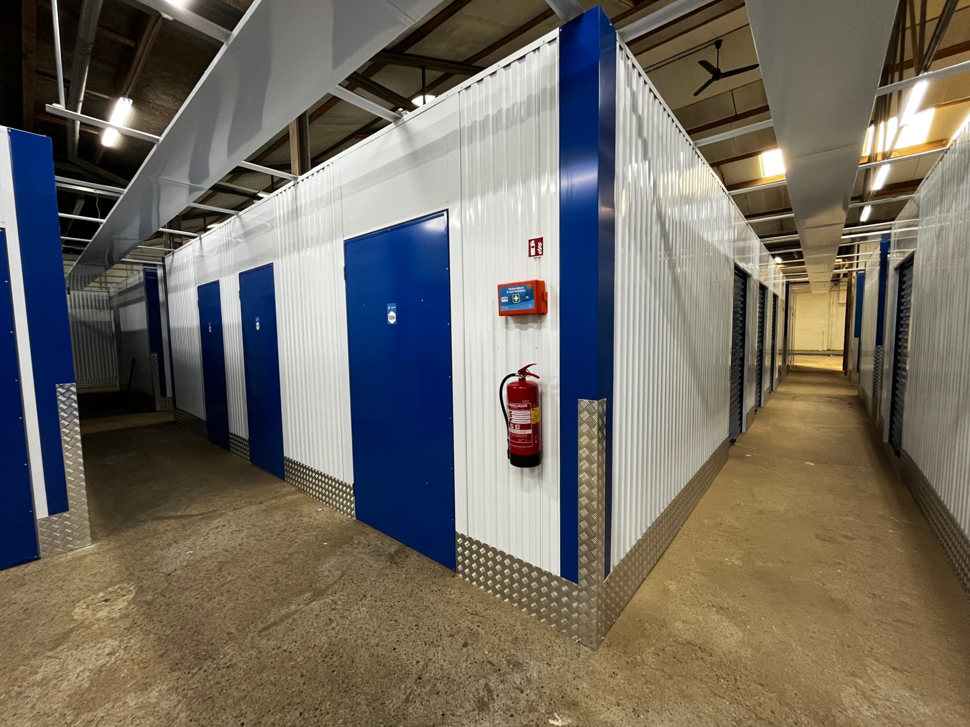 Opslagbox 24 m³ (8 m²) in Geleen – Sittard-Geleen — foto 4 in Sittard-Geleen