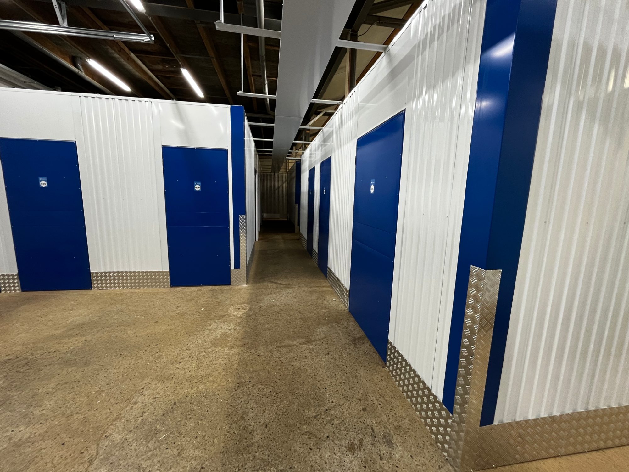 Opslagbox Large 30 m³ (10 m²) in Geleen – Sittard-Geleen — foto 5 in Geleen