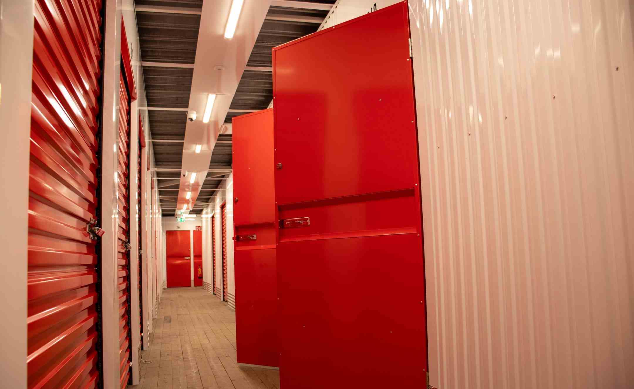 Self-storage unit Haarlemmermeer — foto 2 in Haarlemmermeer